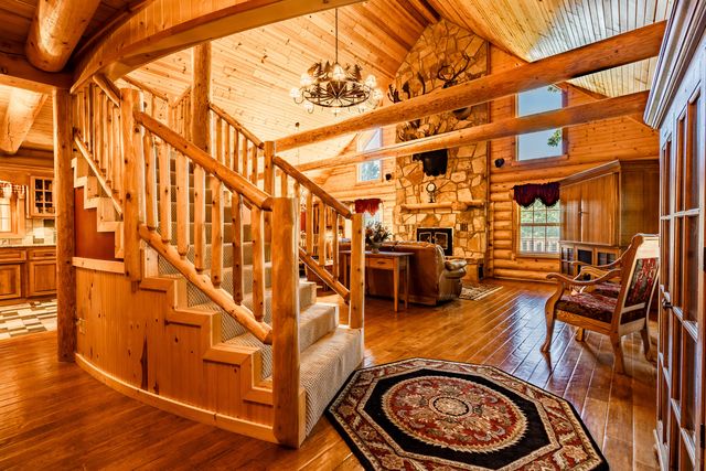 18420 S 975th Road, Stockton, MO 65785