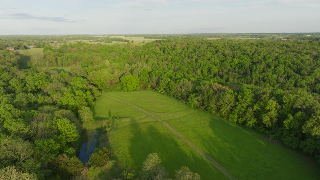 18420 S 975th Road, Stockton, MO 65785