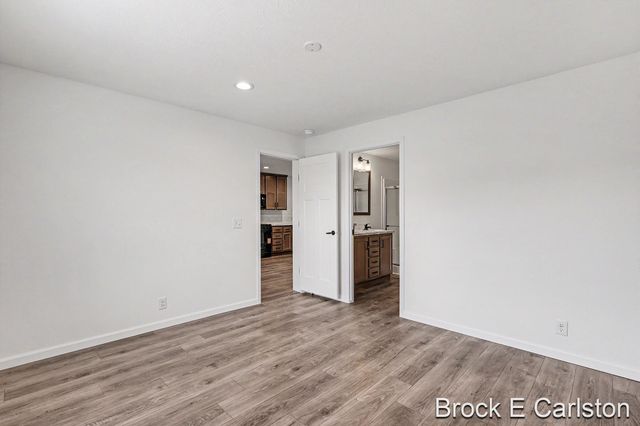 1283 E Ellis Road 28, Norton Shores, MI 49441