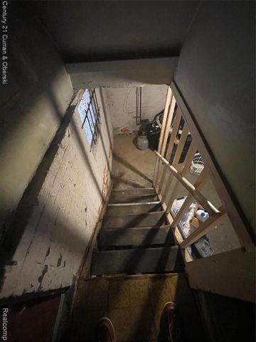 2688 W Philadelphia Street, Detroit, MI 48206