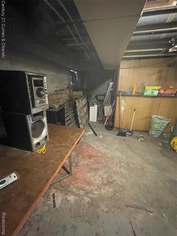 2688 W Philadelphia Street, Detroit, MI 48206