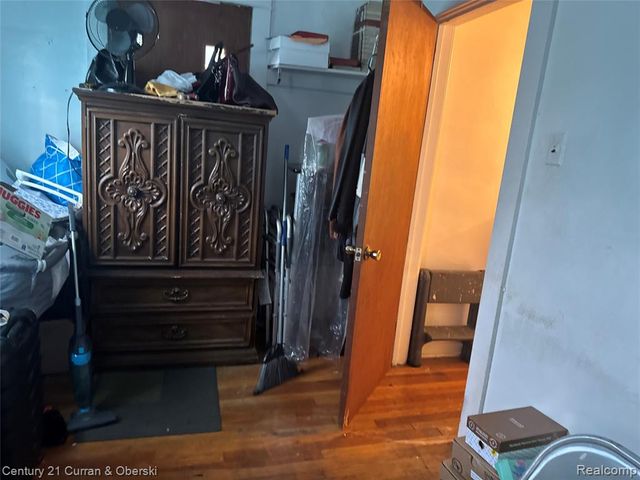 2688 W Philadelphia Street, Detroit, MI 48206