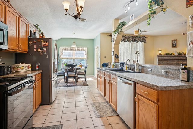 8210 Champion Drive, Rowlett, TX 75089