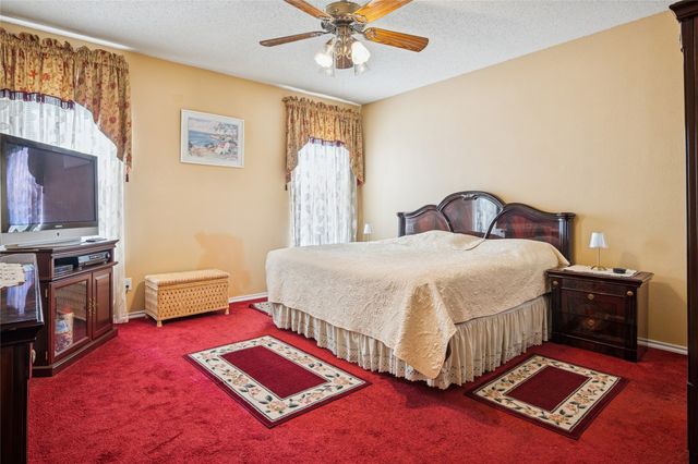 8210 Champion Drive, Rowlett, TX 75089