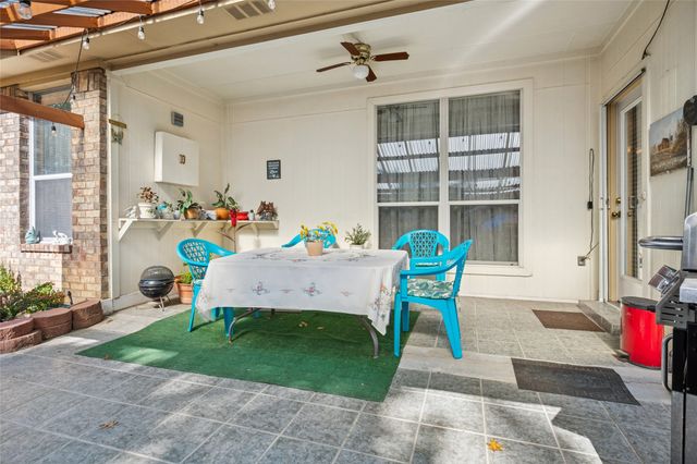 8210 Champion Drive, Rowlett, TX 75089