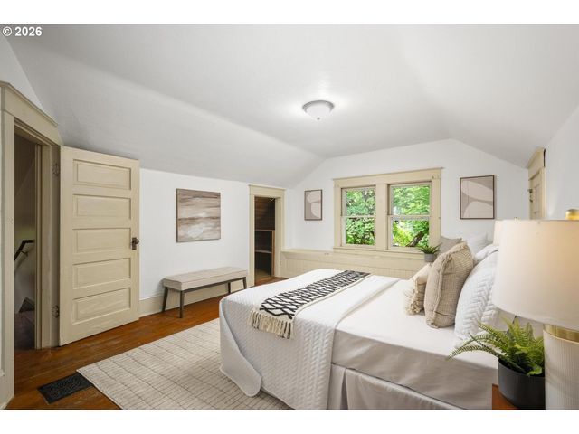 3303 S KELLY Ave, Portland, OR 97239