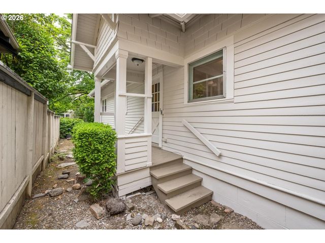 3303 S KELLY Ave, Portland, OR 97239