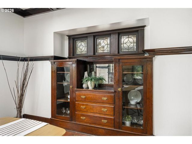 3303 S KELLY Ave, Portland, OR 97239