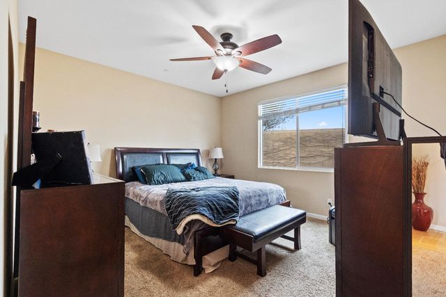 1798 Ambassador Way, Hanford, CA 93230