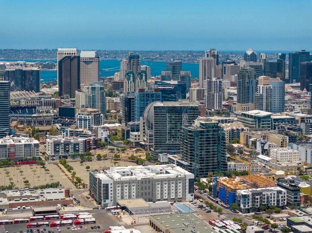 35 19Th Street, San Diego, CA 92102