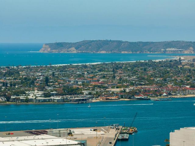35 19Th Street, San Diego, CA 92102