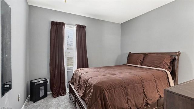 1805 W Vandalia Road, Greensboro, NC 27406