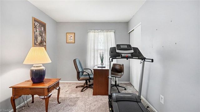 1805 W Vandalia Road, Greensboro, NC 27406