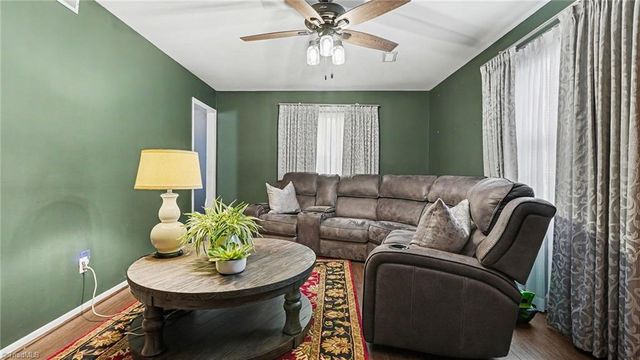 1805 W Vandalia Road, Greensboro, NC 27406