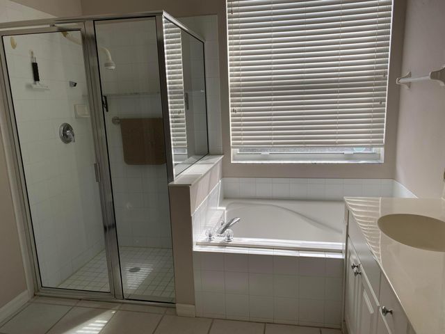 546 Waverly Circle, Port St. Lucie, Port St Lucie, FL 34983