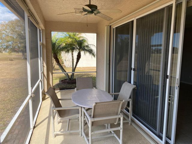 546 Waverly Circle, Port St. Lucie, Port St Lucie, FL 34983