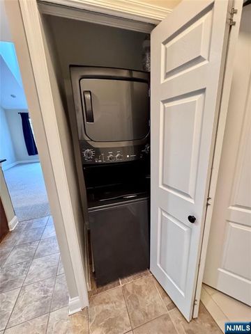 6402 Brookhaven Court, Riverdale Borough, NJ 07457