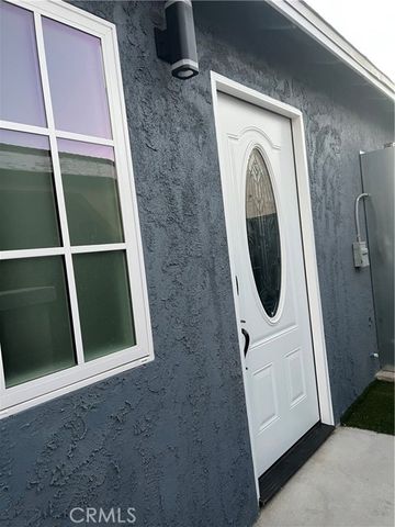 17869 Hemmingway, Reseda (los Angeles), CA 91335