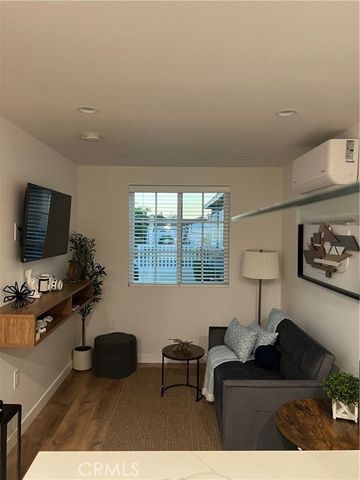 17869 Hemmingway, Reseda (los Angeles), CA 91335