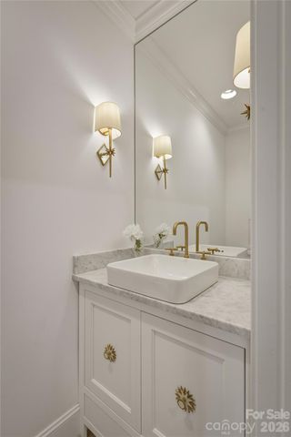 319 W Union Street, Morganton, NC 28655