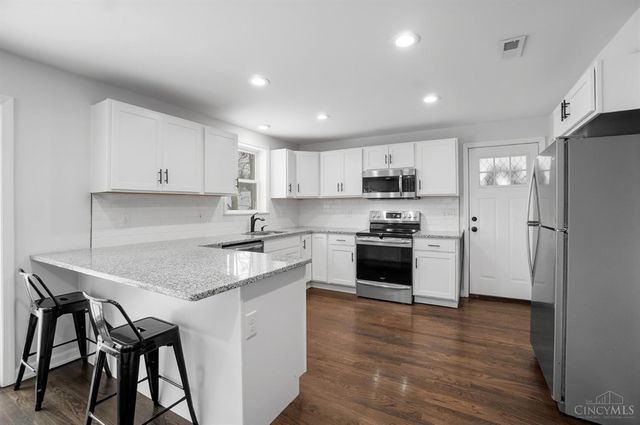 4207 Simpson Avenue, Cincinnati, OH 45227