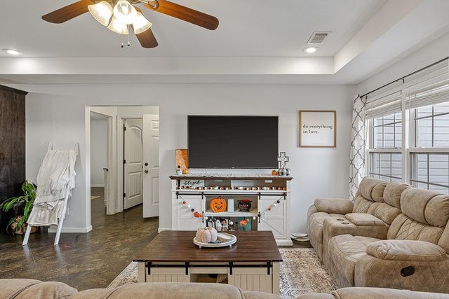 604 Elizabeth, Paragould, AR 72450