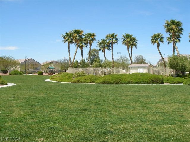 6624 Lavender Lilly Lane 3, North Las Vegas, NV 89084