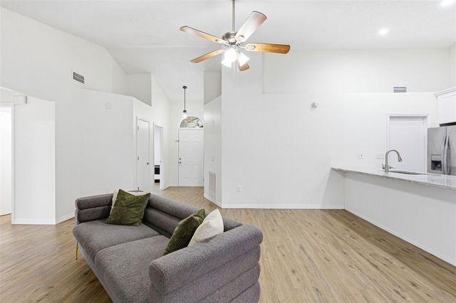 5155 MARTINIQUE DRIVE, Lakeland, FL 33812