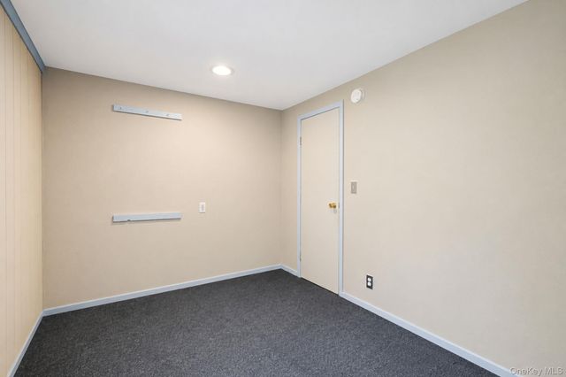 11 Carrol Place, Greenlawn, NY 11740