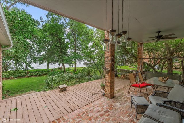 2309 N Cross Drive, Shreveport, LA 71107