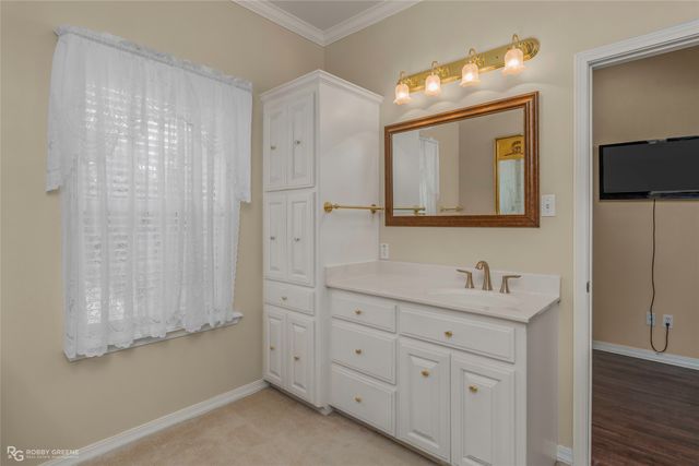 2309 N Cross Drive, Shreveport, LA 71107