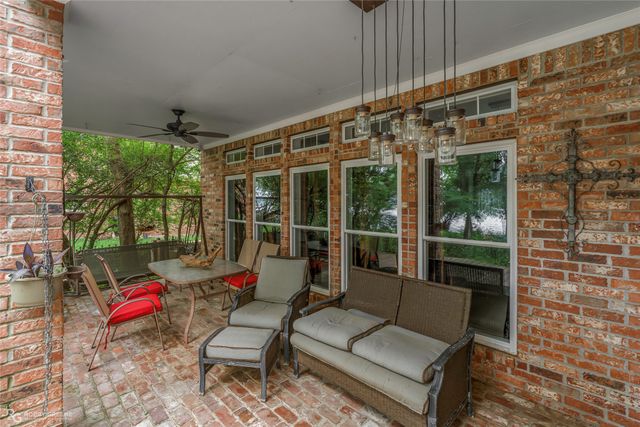 2309 N Cross Drive, Shreveport, LA 71107