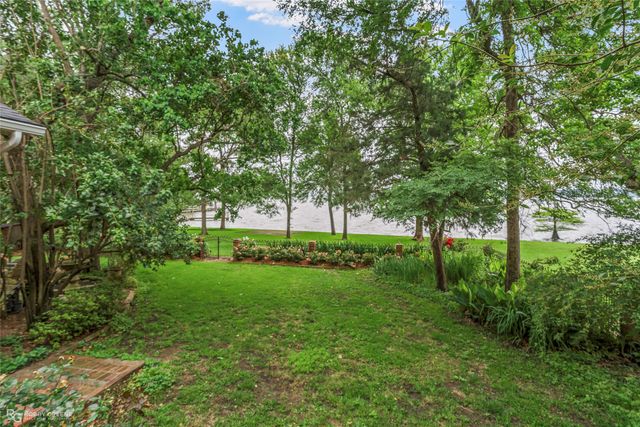 2309 N Cross Drive, Shreveport, LA 71107