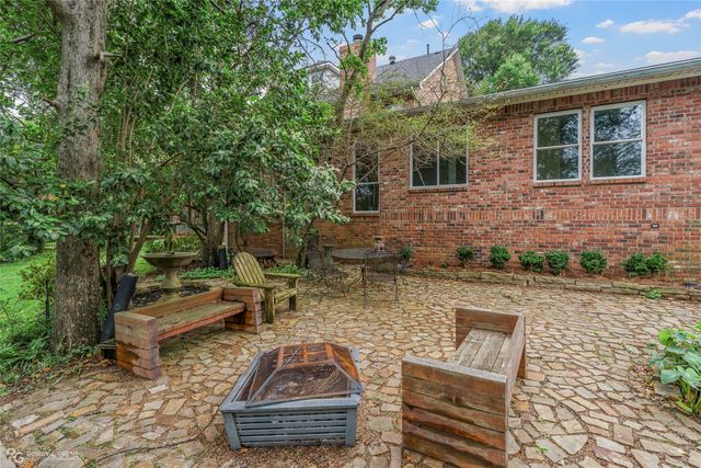2309 N Cross Drive, Shreveport, LA 71107