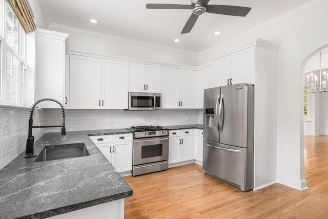 861 Center Park Street, Charleston, SC 29492