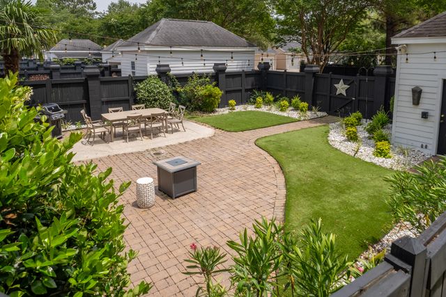 861 Center Park Street, Charleston, SC 29492