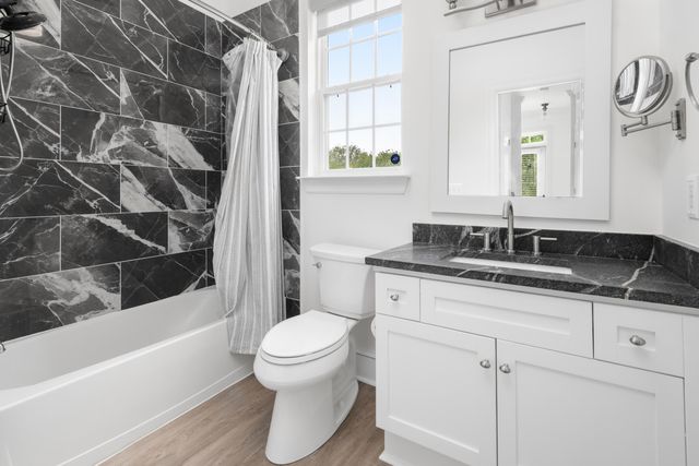 861 Center Park Street, Charleston, SC 29492