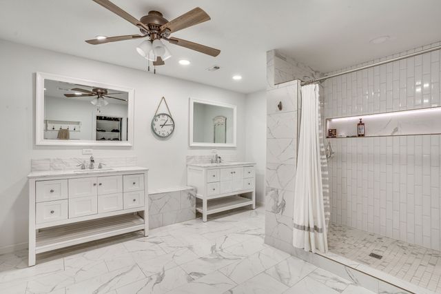 104 Sunset Place, Joshua, TX 76058