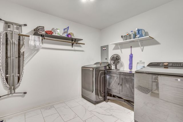 104 Sunset Place, Joshua, TX 76058