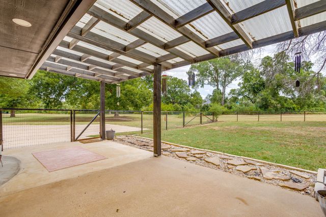 104 Sunset Place, Joshua, TX 76058