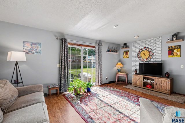 3101 S Western Ave Avenue, Sioux Falls, SD 57105