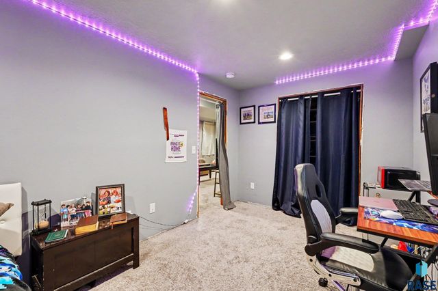 3101 S Western Ave Avenue, Sioux Falls, SD 57105