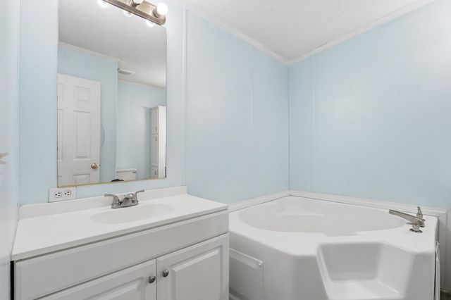 407 Merlin Point, Boiling Springs, SC 29316