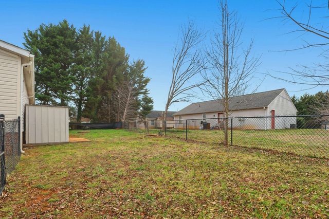 407 Merlin Point, Boiling Springs, SC 29316