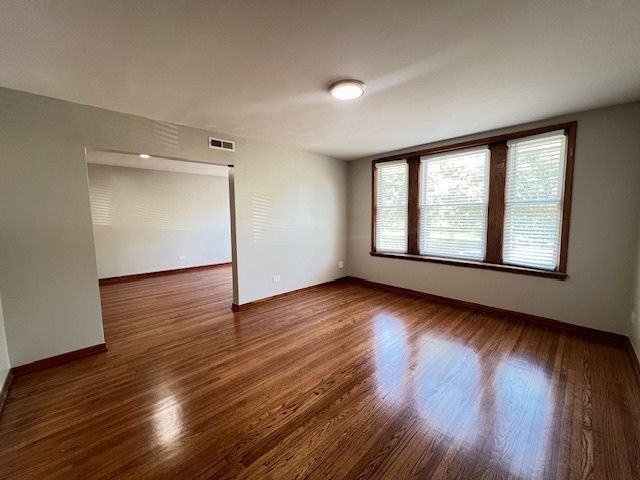 3905 W Schubert Avenue 1, Chicago, IL 60647
