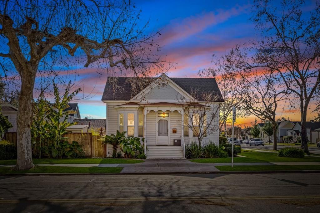 194 4th Street, Gilroy, CA 95020
