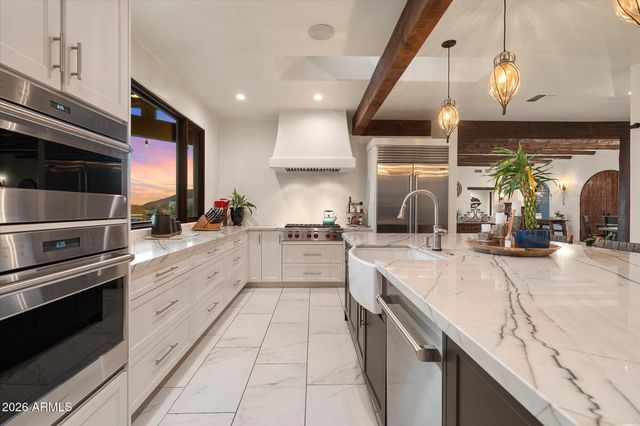 41801 N DEER TRAIL Road, Cave Creek, AZ 85331