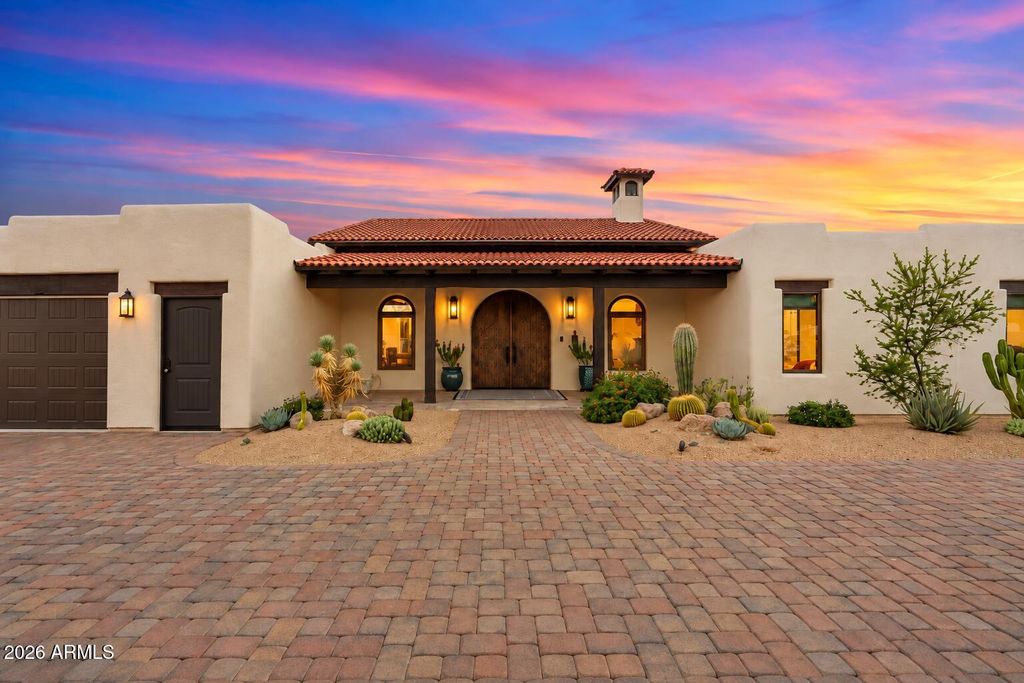 41801 N DEER TRAIL Road, Cave Creek, AZ 85331 — photo 2