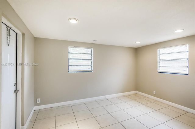 4951 SW 16th Street, Plantation, FL 33317