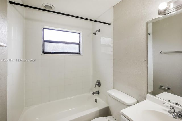 4951 SW 16th Street, Plantation, FL 33317